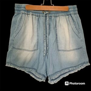 ZENANA PLUS Women’s Distressed‎ Denim Shorts Elastic/Tie Frayed Hem Pockets 2X